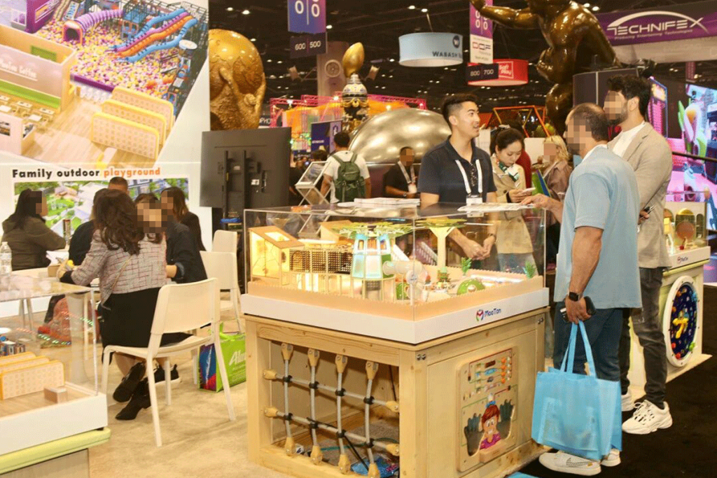 MooTon Shines at IAAPA Expo 2025 Orlando: Innovative Play Solutions for Global Attractions Industry imgi 13 11