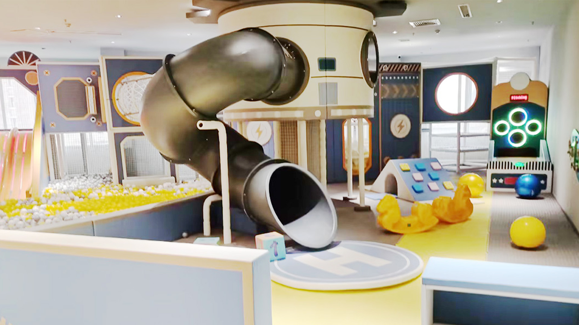 Children’s Playground in the Bathroom Center
