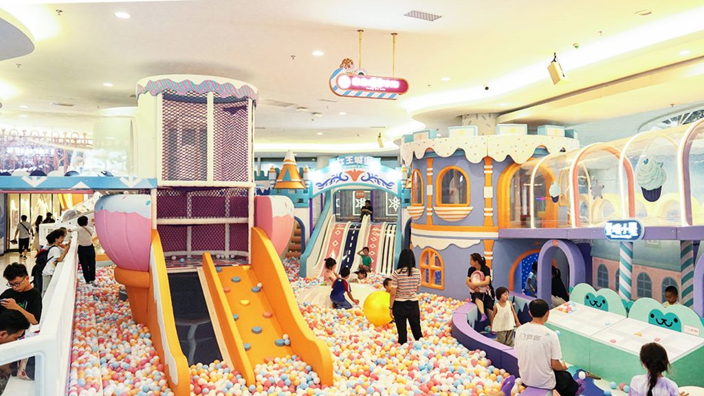 Frozen World Kids Indoor Playground in Shenzhen