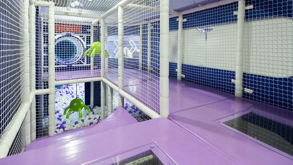 Xing Ji Yun Hui Space-Themed Amusement Park