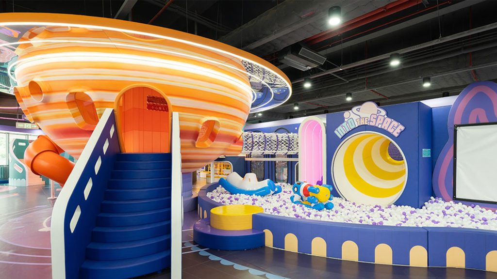 Xing Ji Yun Hui Space-Themed Amusement Park