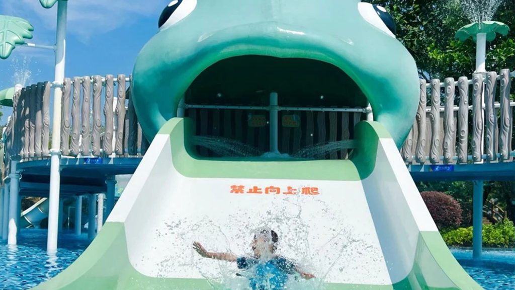 Senpola Resort Squirrel Hotel Water Park
